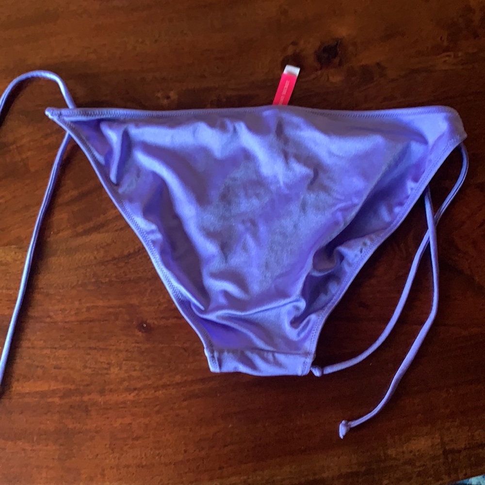 VS bikini - Picture 3 of 4